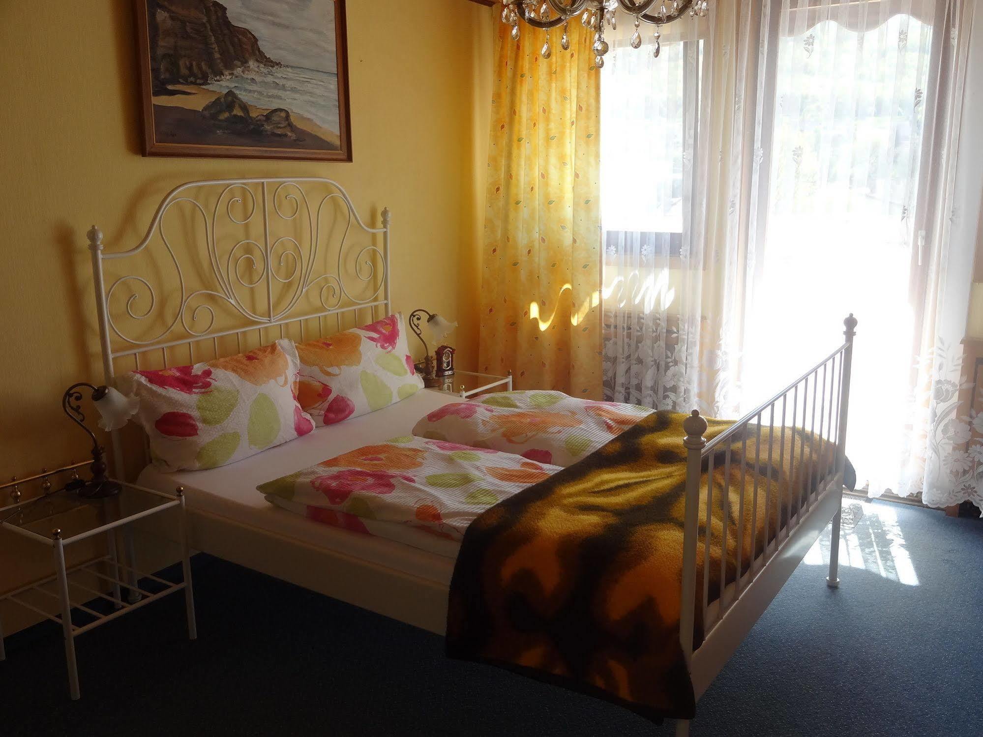 Star Hotel Фахбах Экстерьер фото